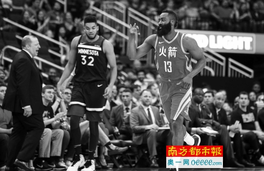  佛罗伦萨爆冷门，击败劲旅提升排名