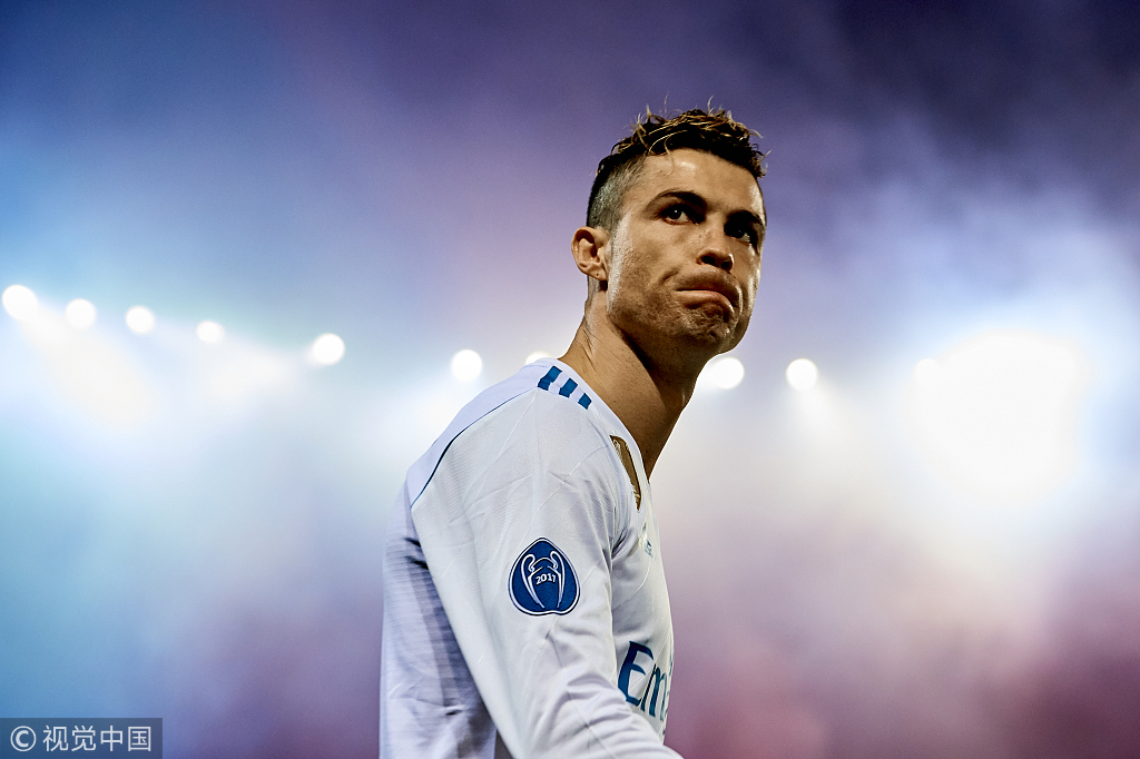  巴黎圣日耳曼欧冠晋级，联赛轮换阵容仍轻取三分  